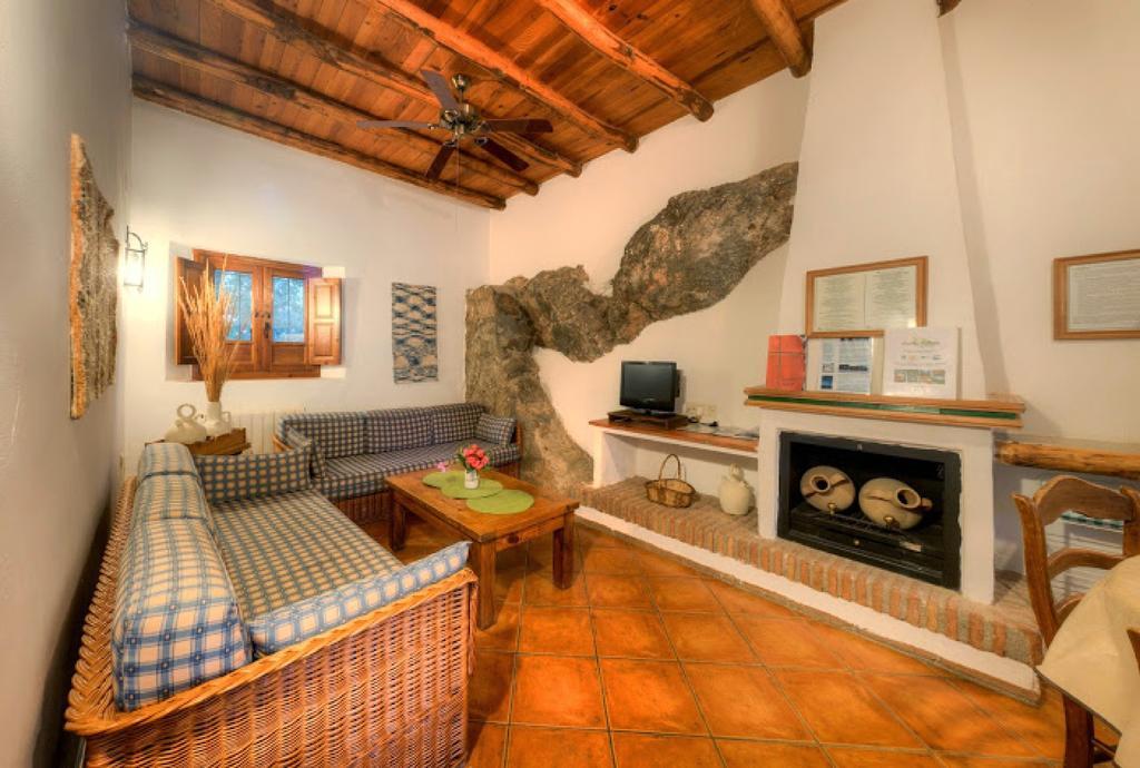 Cortijo Balzain Apartamento La Zubia  Quarto foto