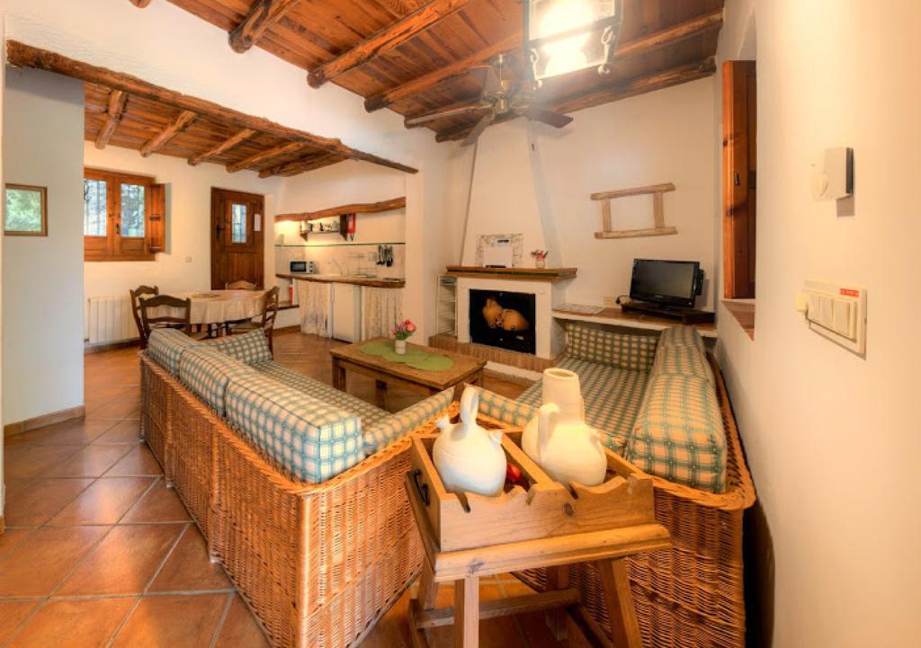 Cortijo Balzain Apartamento La Zubia  Quarto foto
